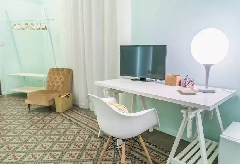 هتل B&b 4 Elementi Catania
