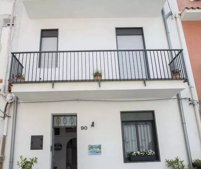 Hotelli B&b Cinisi Mare E Monti