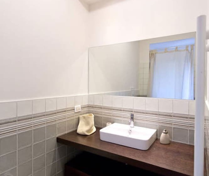 酒店 La Favorita   Ben Collegato Con L Aeroporto, La Spiaggia Di Mondello E Il Centro Città