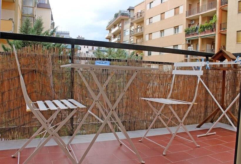 酒店 La Favorita   Ben Collegato Con L Aeroporto, La Spiaggia Di Mondello E Il Centro Città