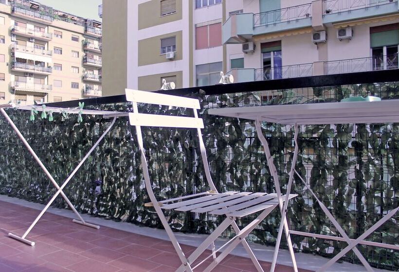 酒店 La Favorita   Ben Collegato Con L Aeroporto, La Spiaggia Di Mondello E Il Centro Città