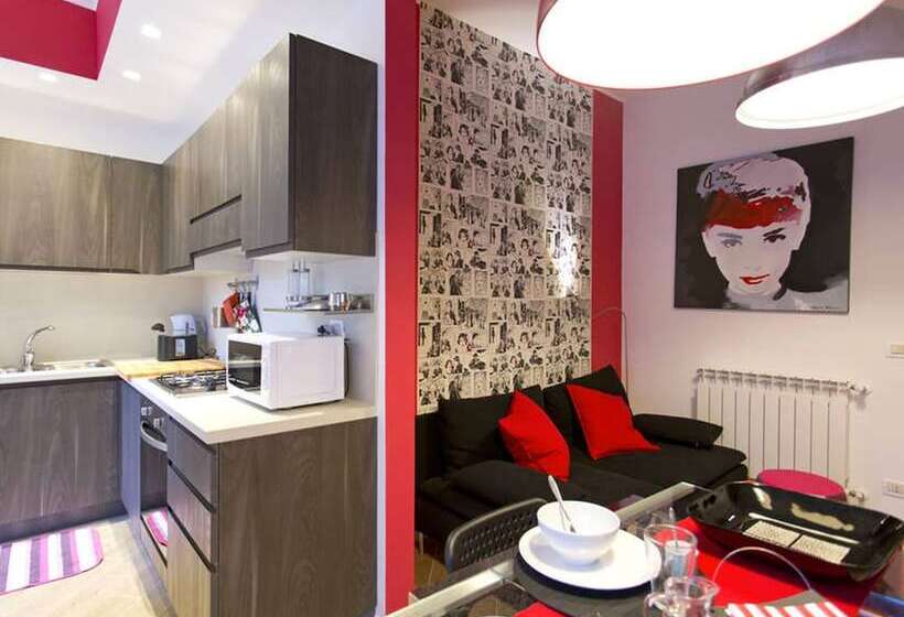 酒店 La Favorita   Ben Collegato Con L Aeroporto, La Spiaggia Di Mondello E Il Centro Città