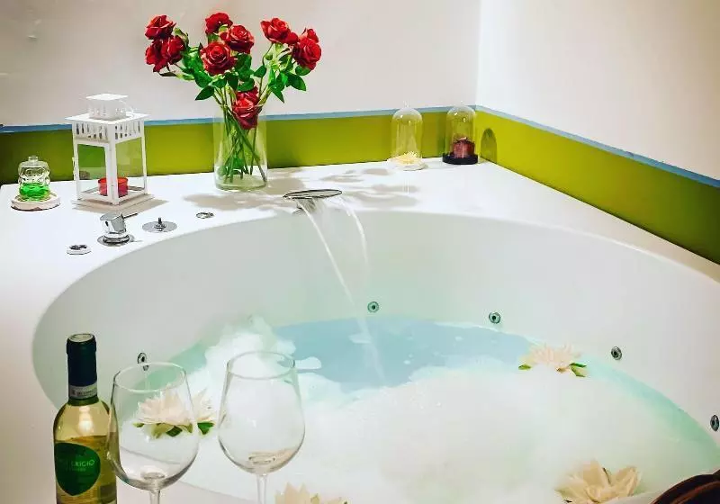 هتل B&b Raro  Liberty