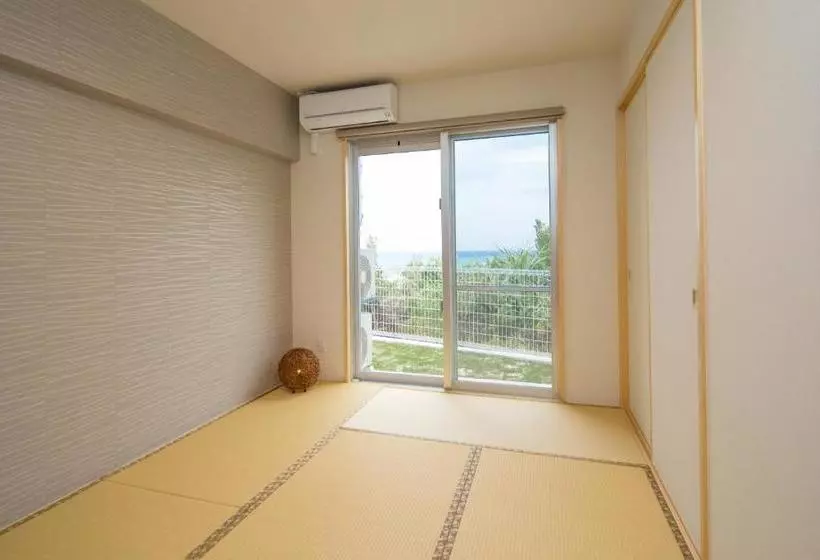 Hotelli Coldio Onna Hills