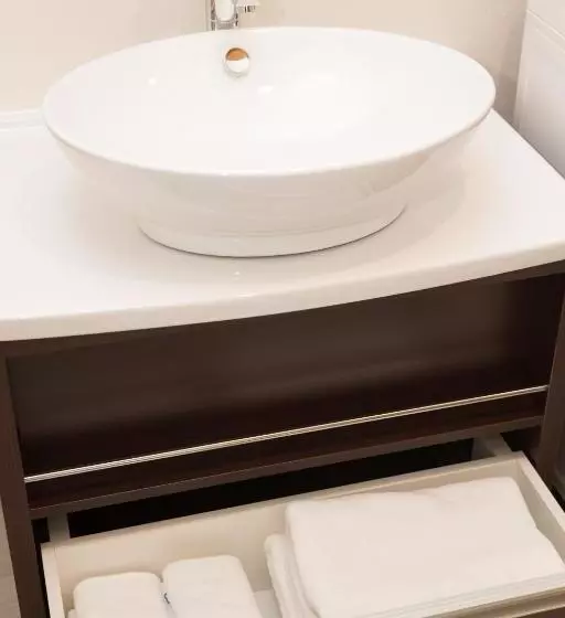 Hotelli Coldio Onna Hills