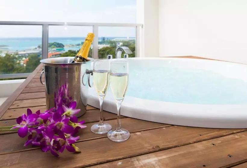 Hotelli Coldio Onna Hills