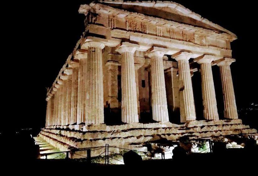 Отель Il Sole E La Luna