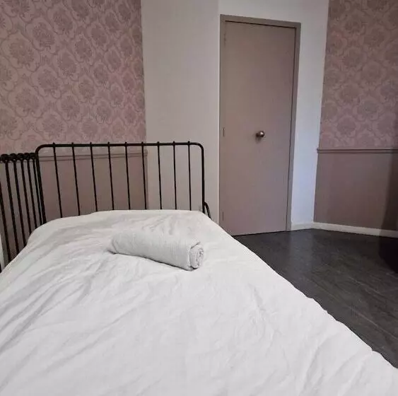 Hotelli Les Pénates De Loire