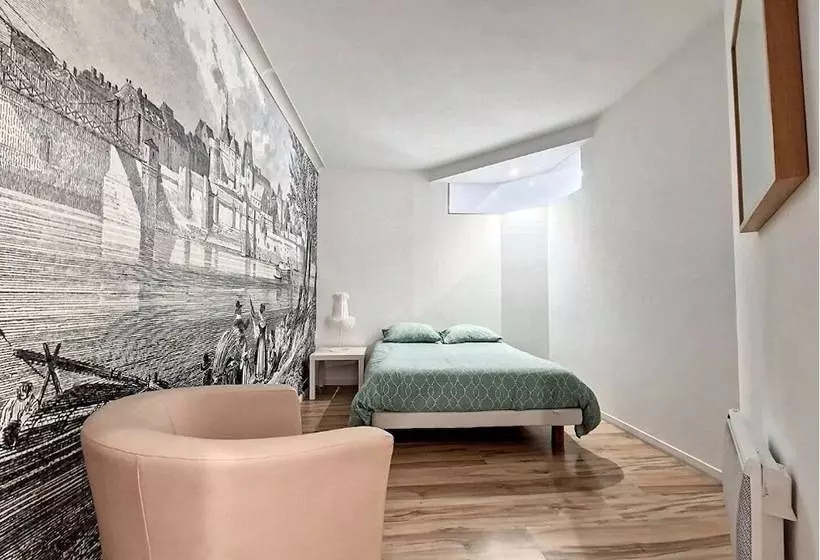 Hotelli Les Pénates De Loire