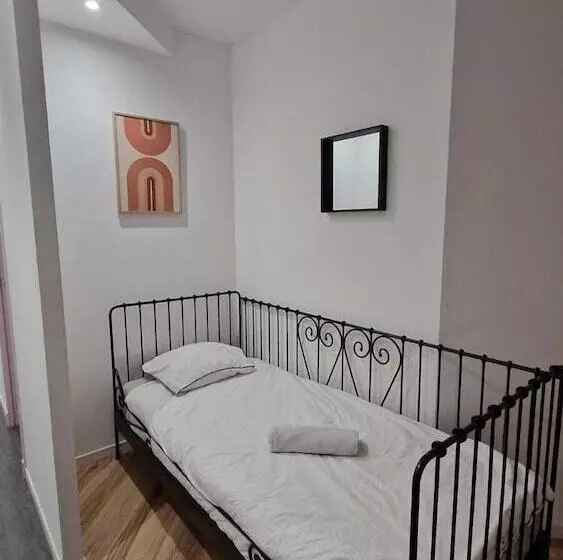 Hotelli Les Pénates De Loire