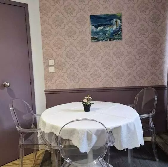 Hotelli Les Pénates De Loire