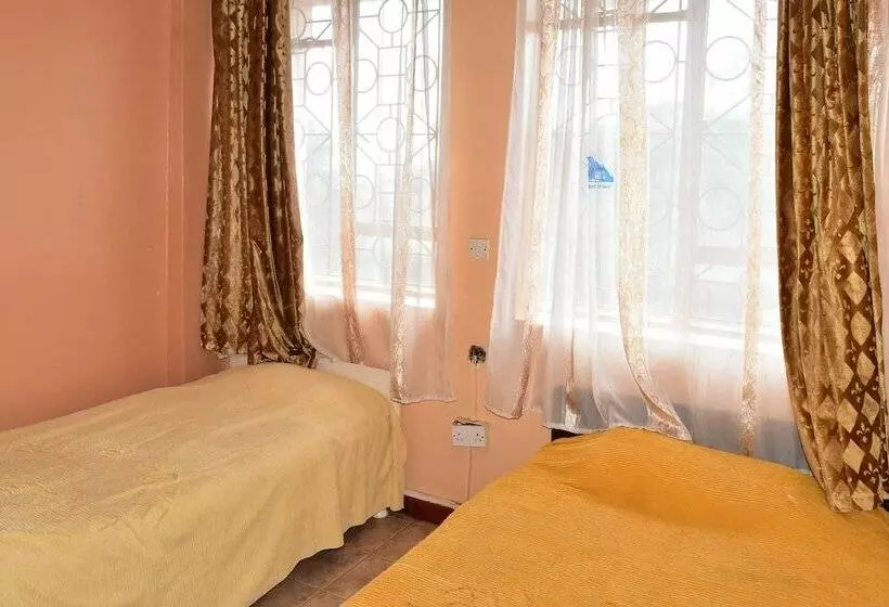 هتل Maru B Courts