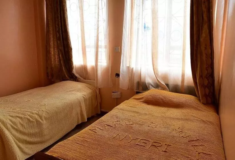 هتل Maru B Courts