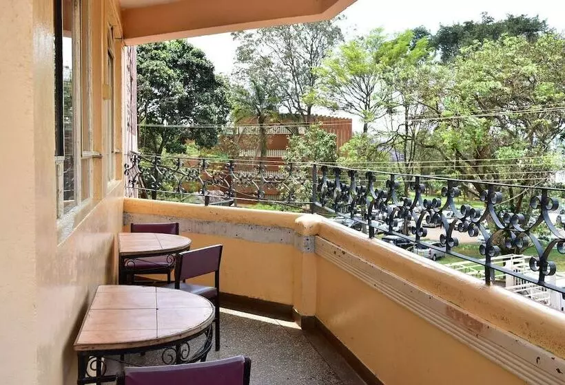 هتل Maru B Courts