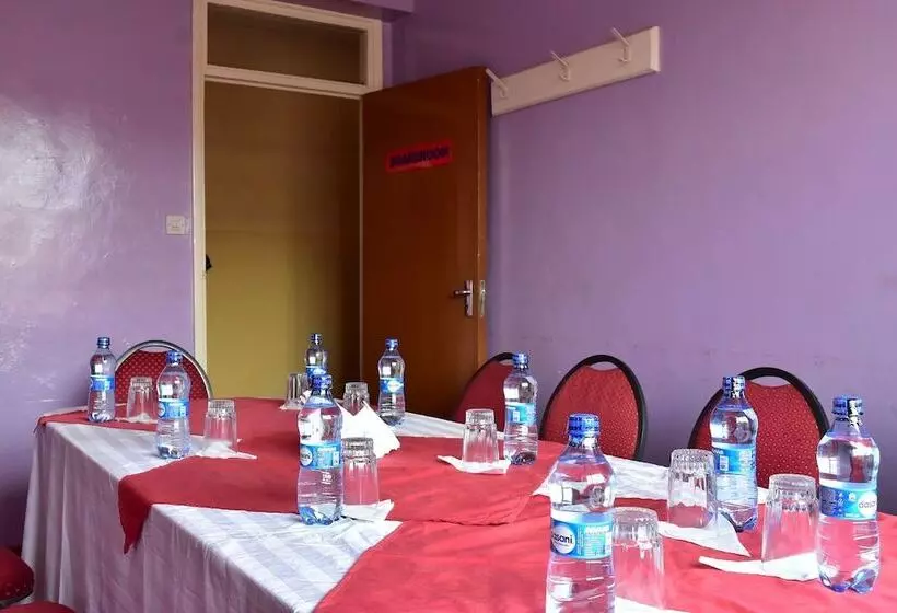 هتل Maru B Courts