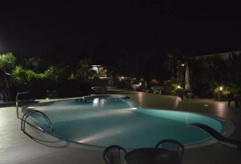 Hotelli Masseria Pentima Vetrana Resort