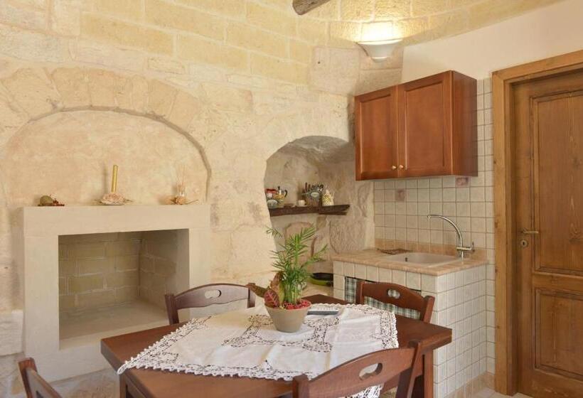 בית מלון כפרי Masseria Pentima Vetrana Resort
