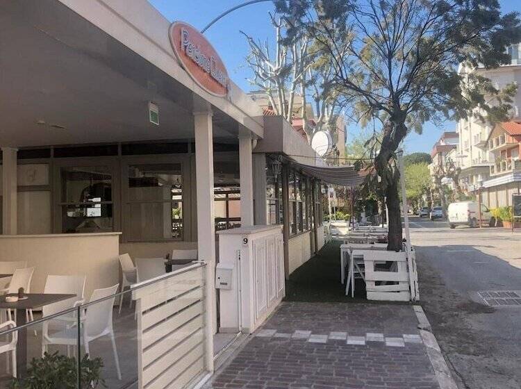 فندق Pensione Elena