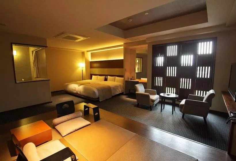 Hotelli Ryotei Matsuya Honkan Suizenji