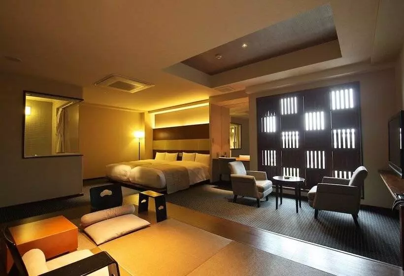 Hotelli Ryotei Matsuya Honkan Suizenji