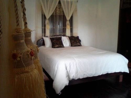 Отель Villa Thony 1 House 1