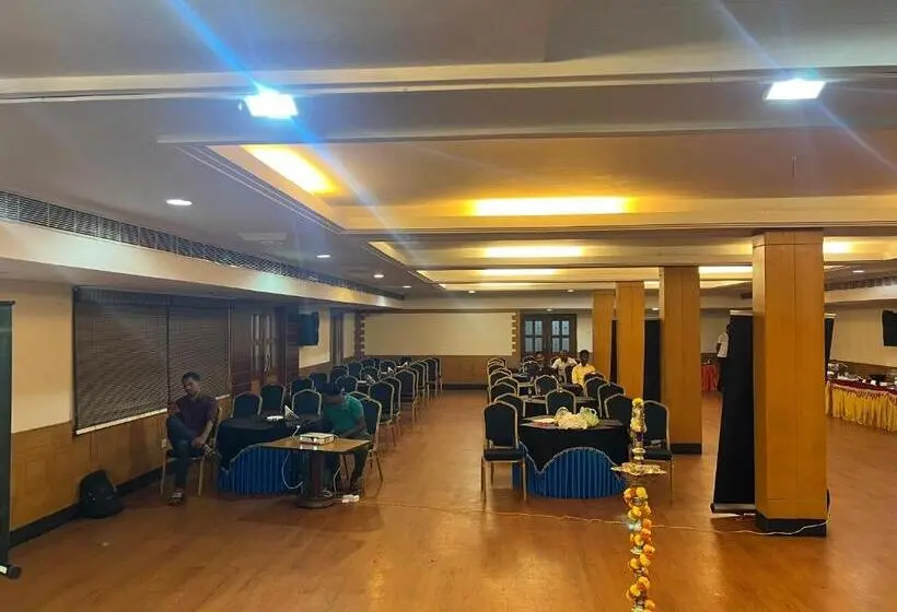 ホテル Varada Nagavali