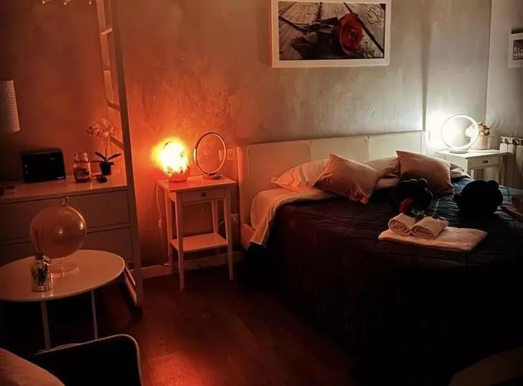 هتل A 2 Passi Dai Musei Luxury Guest House