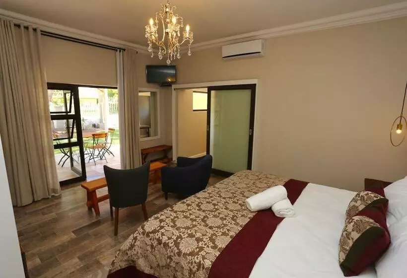 هتل Boutique Guesthouse Mariental