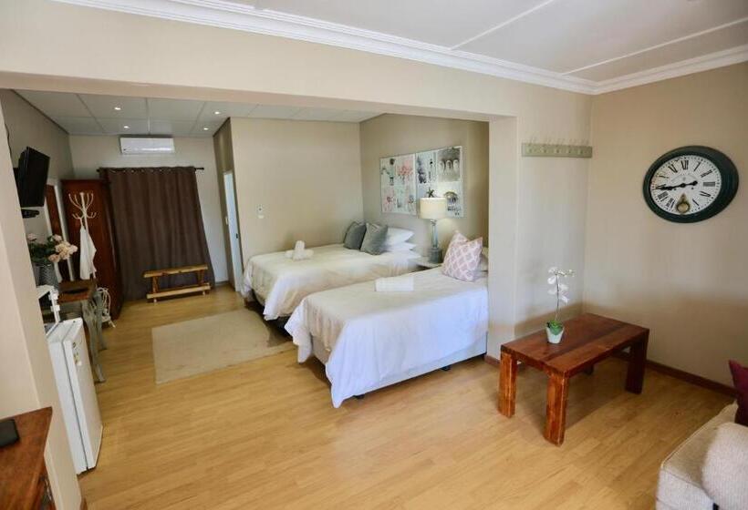 هتل Boutique Guesthouse Mariental