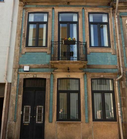 هتل Casa Velha Guesthouse