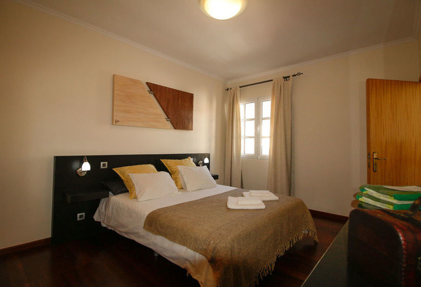 ホテル Casas Da Avenida E Do Pico