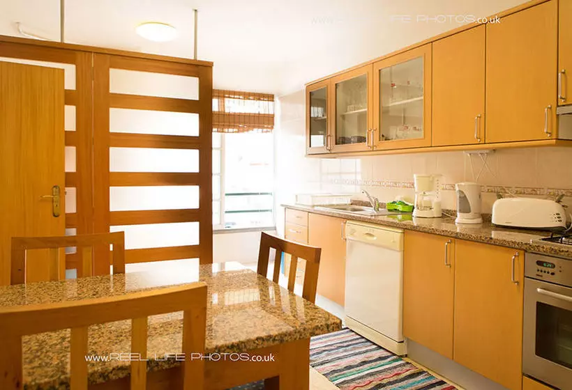 Hotelli Casas Da Avenida E Do Pico