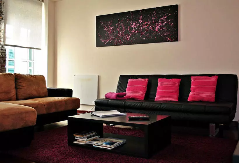 Hotelli Casas Da Avenida E Do Pico