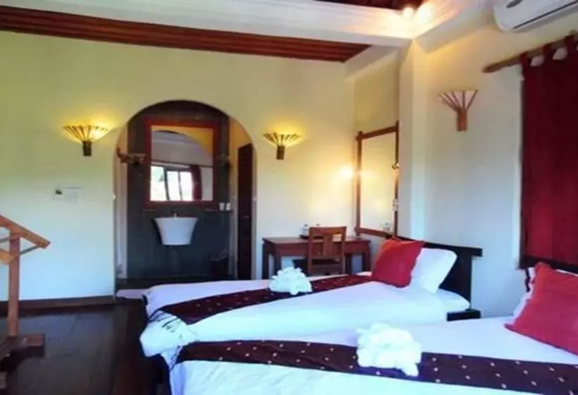 هتل Chaluenxay Villa