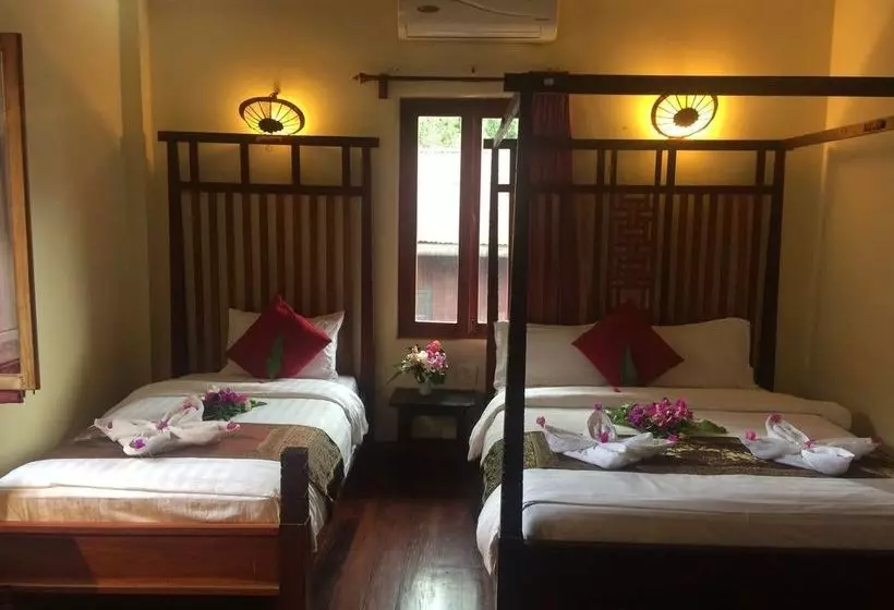 هتل Chaluenxay Villa