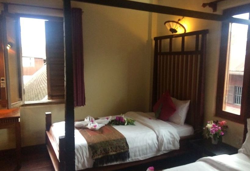 هتل Chaluenxay Villa