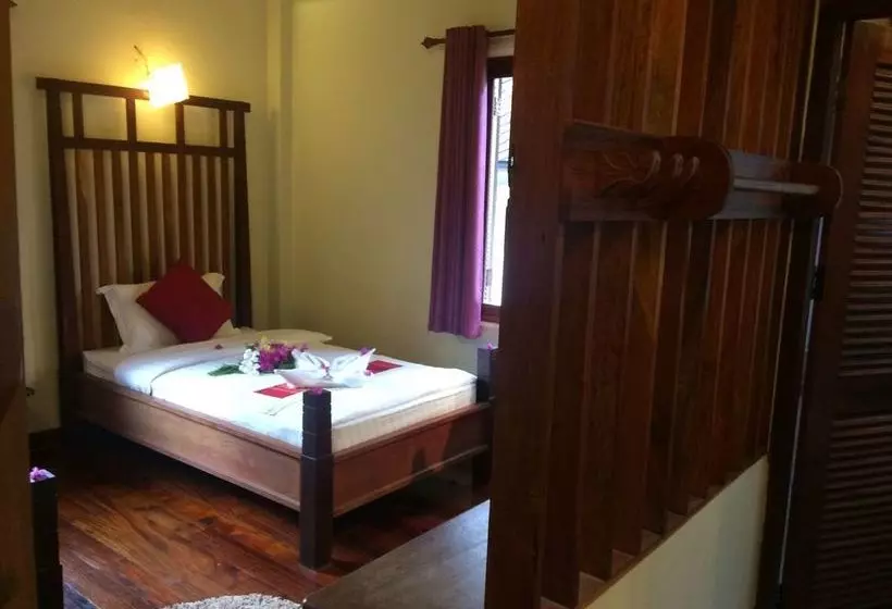 هتل Chaluenxay Villa