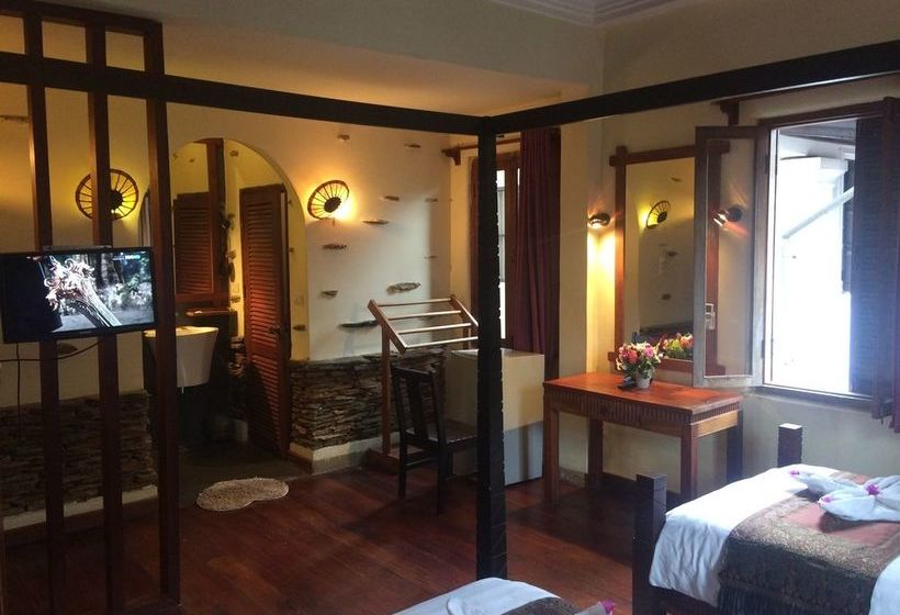 هتل Chaluenxay Villa