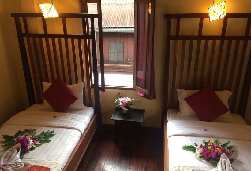 هتل Chaluenxay Villa