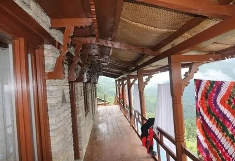 هتل Dhampus Village Eco Lodge