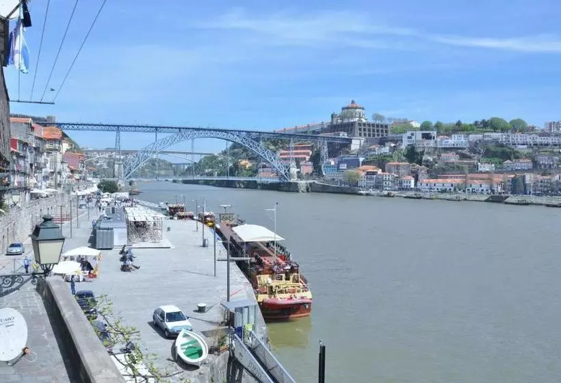 هتل Douro Apartments Rivertop