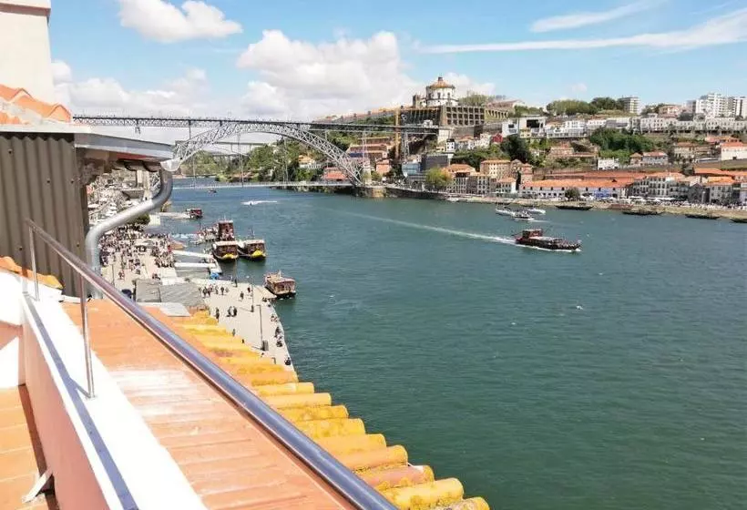 هتل Douro Apartments Rivertop