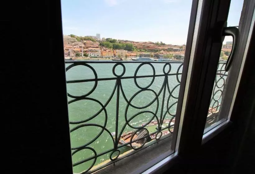 هتل Douro Apartments Rivertop