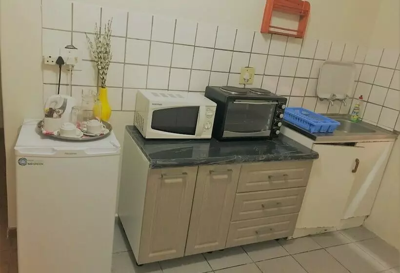 هتل Essence Of Africa Guesthouse