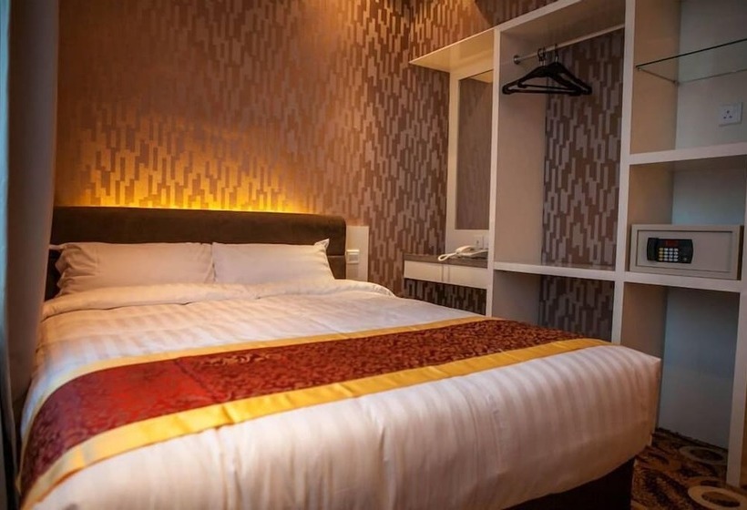 هتل Golden Valley