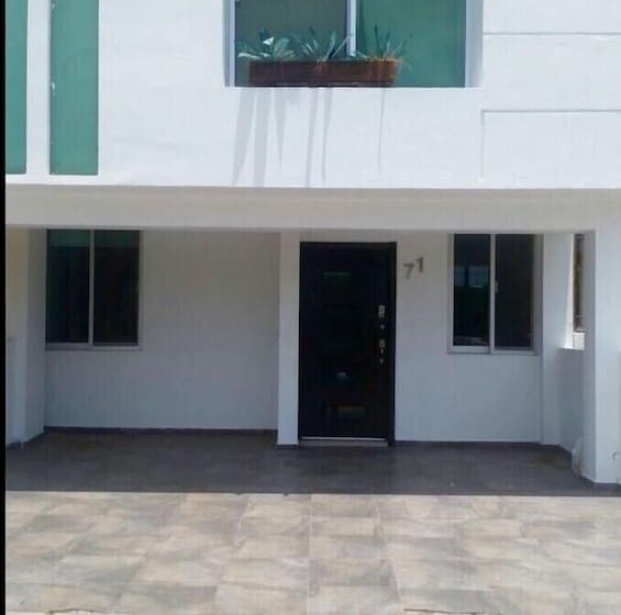 فندق Guadalupe Inn House