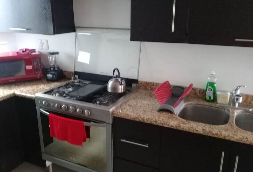 فندق Guadalupe Inn House