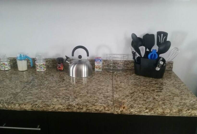 فندق Guadalupe Inn House