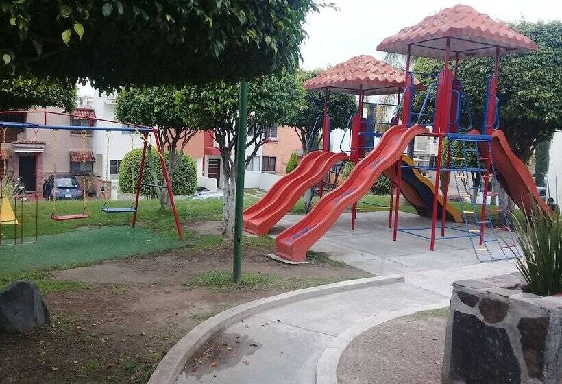 فندق Guadalupe Inn House