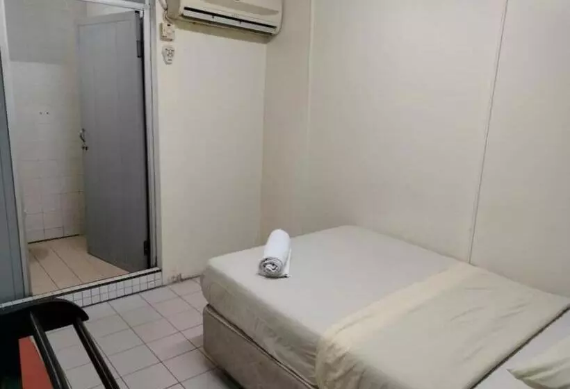 Spot On 90472 Hotel Heritage